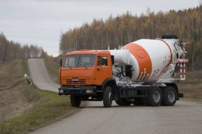 Рынок новых грузовиков в 1 полугодии снизился на 11% - autostat.ru - Россия