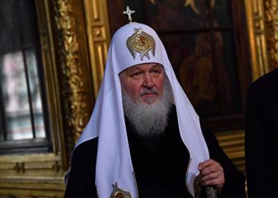 патриарх Кирилл - Патриарх Кирилл попросил не верить слухам о его богатстве - znak.com - Русь