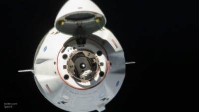 Роберт Бенкен - Херли Даг - Crew Dragon - Crew Dragon начал схождение с орбиты для приводнения в Мексиканском заливе - newinform.com - США