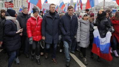 Алексей Навальный - Правоохранители пока не рассматривают умышленное отравление Навального - gazeta.ru - Москва - Омск - Томск
