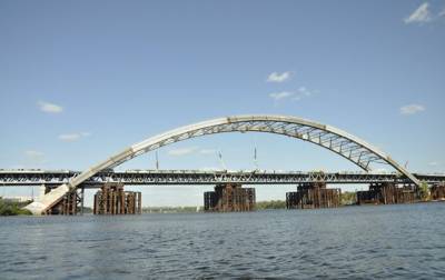 АМКУ открыл дело по признакам сговора на строительстве моста в Киеве - korrespondent.net - Киев