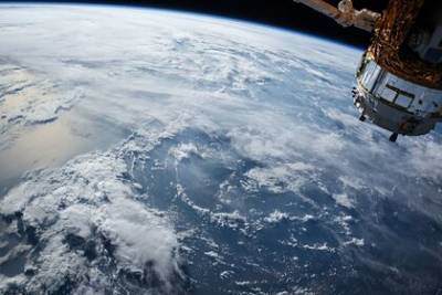 Крис Кэссиди - НАСА оценило угрозу утечки воздуха на МКС - lenta.ru - США