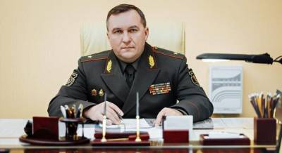 Министр обороны Беларуси пригрозил протестующим оружием и припугнул войной - СМИ - unian.net - Белоруссия