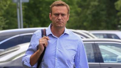 Алексей Навальный - За Алексеем Навальным из Германии вылетел самолет - znak.com - Россия - Германия - Берлин - Омск