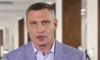 Виталий Кличко - Блогер - Кличко провів нечесний конкурс з облаштування зупинок, як результат - гори сміття, - блогер - kiev.politeka.net - Киев