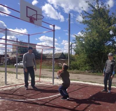В Ульяновске на новых спортивных площадках начались первые тренировки - ulpravda.ru - Ульяновск - район Засвияжский