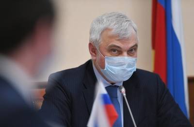 Владимир Уйба - Доходы врио главы Коми в 2019г сократились более чем вдвое - до 3,3 млн рублей - interfax-russia.ru - Россия - респ. Коми