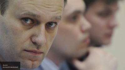 Алексей Навальный - Владимир Соловьев - Константин Салаев - Анатолий Калиниченко - Анализы Навального показали отсутствие яда в организме - nation-news.ru - Омск