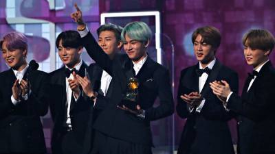 Новый клип BTS набрал 36 млн просмотров за несколько часов - gazeta.ru - Россия - Южная Корея