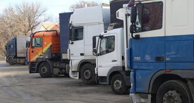 В пандемию ночевка в кабине безопаснее: Балтия идет в суд в ЕС из-за Пакета мобильности - lv.sputniknews.ru - Румыния - Литва - Болгария - Рига - Латвия