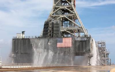 NASA показало яркий старт ракеты к 45-летию миссии - korrespondent.net