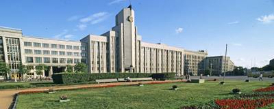 Владимир Андрейченко - Наталья Кочанова - Парламент Белоруссии потребовал от ЕС не вмешиваться в дела республики - runews24.ru - Белоруссия