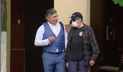 Защита Ефремова заявила, что у артиста органическое расстройство личности - newizv.ru