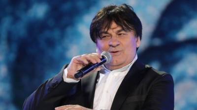 Борис Корчевников - Александр Серов - «Больно до сих пор»: Серов рассказал о браке и разрыве с единственной женой - 5-tv.ru