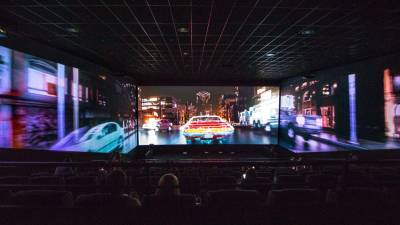 Сеть кинотеатров Multiplex открыла первый в Киеве кинотеатр с панорамным 270-градусным экраном ScreenX - itc.ua - Украина - Киев