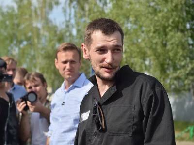 Алексей Навальный - Олег Навальный - Брат Навального о больнице в Омске: Отсюда его безопасно транспортировать даже на дрезине - gordonua.com - Москва - Россия - Орловская обл. - Омск