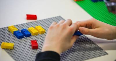 LEGO запускает новый проект конструкторов Braille Bricks - fainaidea.com