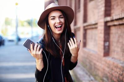 Tele2 - Липецкие абоненты Tele2 слушают музыку более часа в день - lipetskmedia.ru - Россия - респ. Чувашия - Рязанская обл. - Еврейская обл. - Псковская обл. - Оренбургская обл. - Липецк