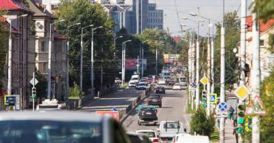 Антон Алиханов - "Гробят облик городов": Алиханов раскритиковал уличные ограждения - klops.ru - Калининградская обл. - Черняховск - Зеленоградск