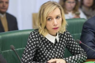 Мария Захарова - России приходится обороняться от фейков и вбросов – Мария Захарова - versia.ru - Россия
