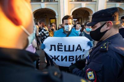 Алексей Навальный - Александр Мураховский - Диагноз, поставленный Навальному российскими врачами, шокировал мир - news.israelinfo.co.il