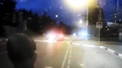 Появилось видео момента ДТП с 7-летней девочкой на самокате в Воронеже - vestivrn.ru - Воронеж