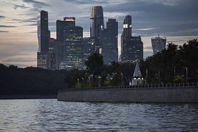 Молодые одинокие мужчины скупили квартиры в Москве - lenta.ru - Москва