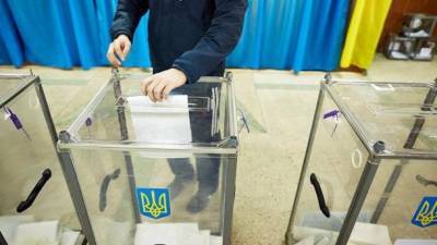 Если бы выборы в Раду состоялись в середине августа, в парламент прошли бы 4 партии - опрос - ru.espreso.tv - Украина - Крым - Донецкая обл.