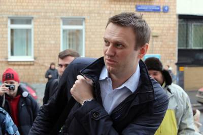 Алексей Навальный - Юлия Навальная - Анатолий Калиниченко - Врачи разрешили перевезти Навального из Омска - mk.ru - Омск