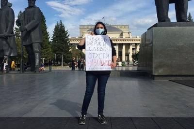 Алексей Навальный - Кира Ярмыш - Отравили Навального, врачи разрешили транспортировку в Германию — последние новости фото и видео - pravda-tv.ru - Москва - Россия - Германия - Омск - Томск - Новости