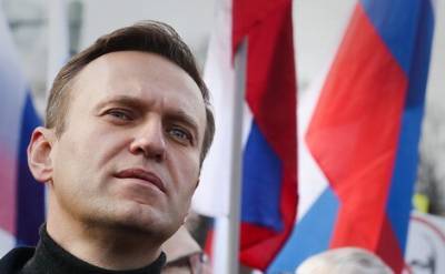 Алексей Навальный - Кира Ярмыш - Анатолий Калиниченко - Вылет самолета с Алексеем Навальным из Омска задержан до следующего утра, — сообщает региональный Минздрав - echo.msk.ru - Германия - Берлин - Омск