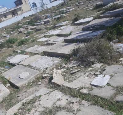 В Южной Африке повреждено более 30 надгробий на еврейском кладбище - Cursorinfo: главные новости Израиля - cursorinfo.co.il - Израиль - Юар - Кейптаун