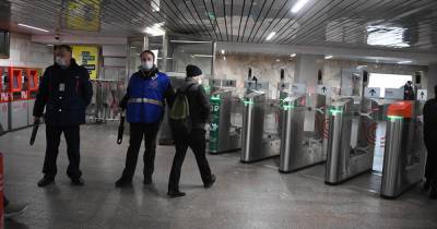 Максим Ликсутов - Цена масок в московском метро снизится на треть - ren.tv - Москва