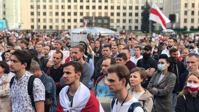 Павел Латушко - Белорусская оппозиция не определилась с кандидатом в случае перевыборов - iz.ru