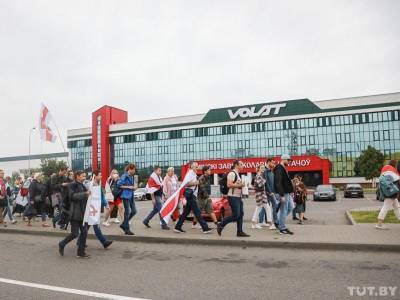 Сегодня в Минске пройдет протестный марш. В город уже стягивают военную спецтехнику - gordonua.com - Белоруссия - Минск
