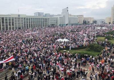 Десятки тысяч сторонников оппозиции собирались в центре Минска - ya62.ru - Белоруссия - Минск