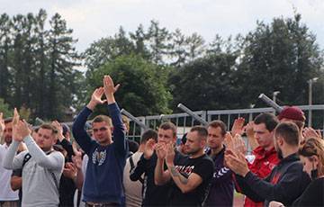 Никита Кривцов - Болельщики «Молодечно» на стадионе почтили память героя Никиты Кривцова - charter97.org