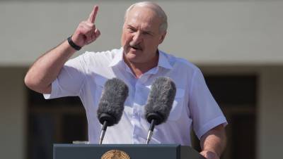 Александр Лукашенко - Игорь Карпенко - Лукашенко потребовал увольнять поддерживающих протесты учителей - gazeta.ru - Белоруссия