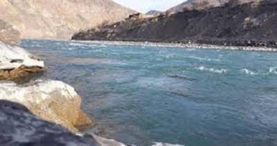 На берегу реки Зарафшон найдено тело 26-летней женщины. В ГБАО продолжаются поиски тела утонувшей 71-летней женщины - dialog.tj - Таджикистан - Пенджикент