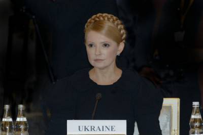 Юлий Тимошенко - Артур Чечеткин - Украинцы не поверили в коронавирус Тимошенко, несмотря на описанные симптомы - mk.ru - Украина