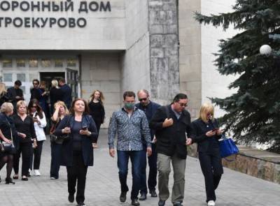 Валентина Легкоступова - Дочь положила в гроб Валентины Легкоступовой загадочный предмет - bimru.ru - Москва