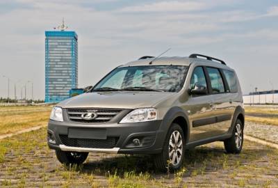 Lada Largus - Дилеры назвали дату старта продаж LADA Largus Cross в спецверсии Quest - autostat.ru