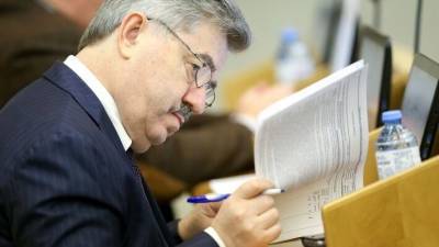 Владимир Зеленский - Виктор Водолацкий - Депутат Водолацкий призвал Украину избавится от «русофобской заразы» - polit.info - Москва - Россия - Украина - Киев