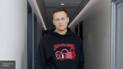 Алексей Навальный - Андрей Кошкин - Nation News - Отравление Навального используется для подготовки "цветной революции" в РФ - nation-news.ru - Россия
