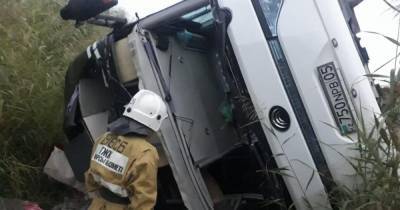 Автобус с пассажирами перевернулся в Казахстане, пострадали 6 человек - ren.tv - Казахстан - Алма-Ата - Ташкент