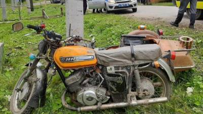 Девочка, которую отец-алкоголик прокатил на мотоцикле, остается в тяжелом состоянии на ИВЛ - newdaynews.ru - Кировград