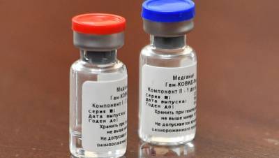 Марк Медоуз - В Белом доме заявили об отказе от российской вакцины - gazeta.ru - Россия - США - Вашингтон
