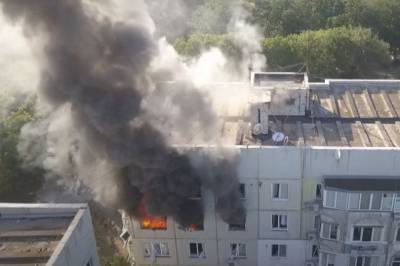 В Керчи ввели режим ЧС после пожара в многоэтажке - aif.ru - Россия - Керчь