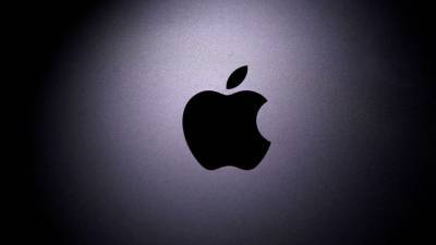 Apple запретила Facebook рассказывать пользователям о 30% налогом на App Store - gazeta.ru - США