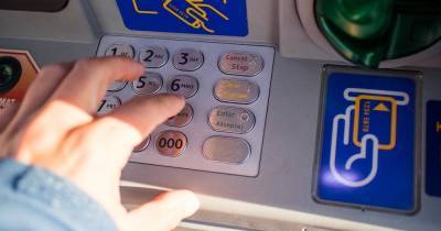 Из-за ошибки софта банкоматы выдавали деньги без ограничений - popmech.ru - Нью-Йорк - шт.Нью-Джерси - Santander